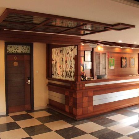 Hotel Venkadaramana Tower - Friendliness & Cleanliness Room Kumbakonam Eksteriør bilde