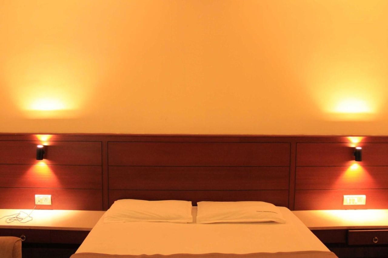 Hotel Venkadaramana Tower - Friendliness & Cleanliness Room Kumbakonam Eksteriør bilde