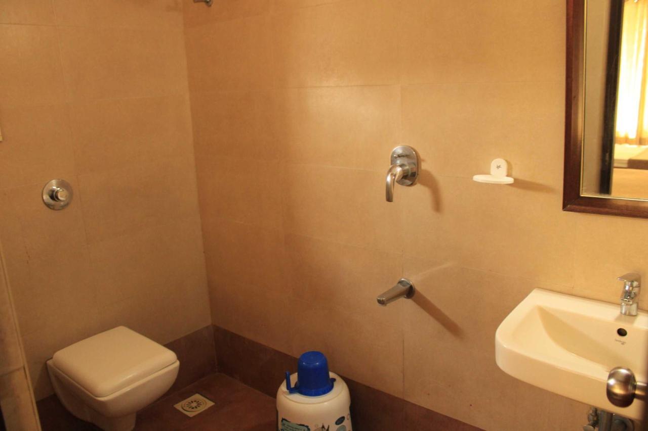 Hotel Venkadaramana Tower - Friendliness & Cleanliness Room Kumbakonam Eksteriør bilde